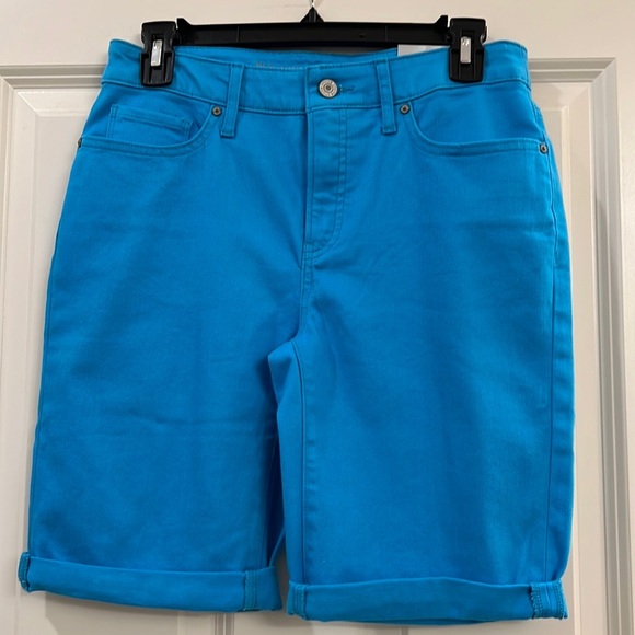 Chico’s ladies shorts - Picture 1 of 6